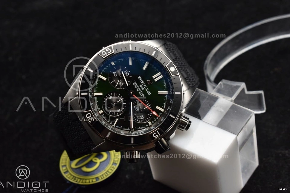 Bracelet Chronomat 536 1:1 Robber BLSF A TravelReady B01 Best Edition SS Green On 44mm Dial 0720